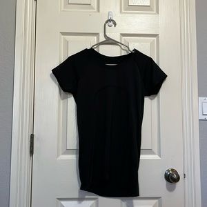 Lululemon Swiftly Tech Short-Sleeve Shirt 2.0